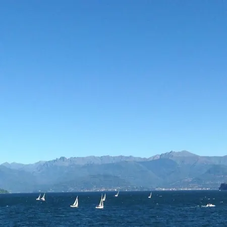 Classic, Elegant Private Opposite *