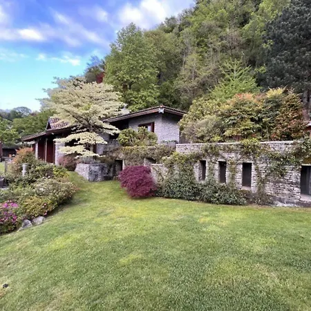 Villa Classic, Elegant Private Opposite *