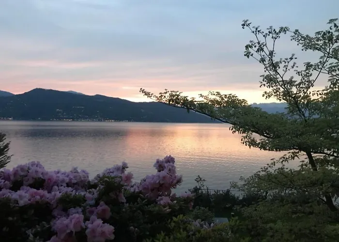 Classic, Elegant Private Opposite 이스프라