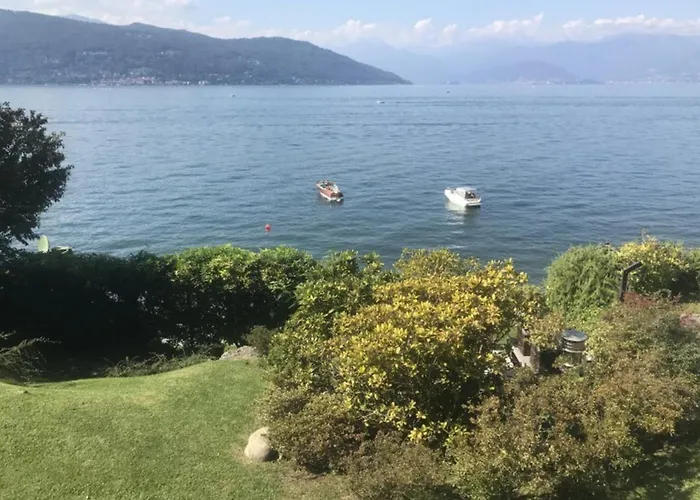 Classic, Elegant Private Opposite * Ispra