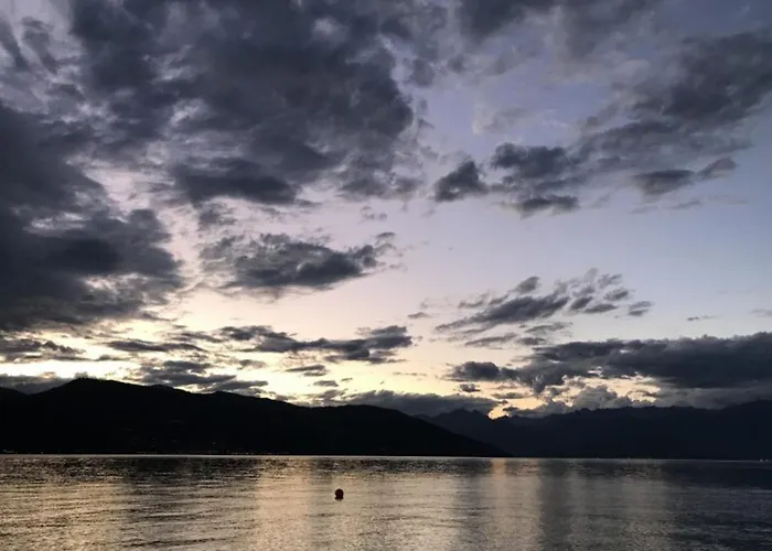 Classic, Elegant Private Opposite *