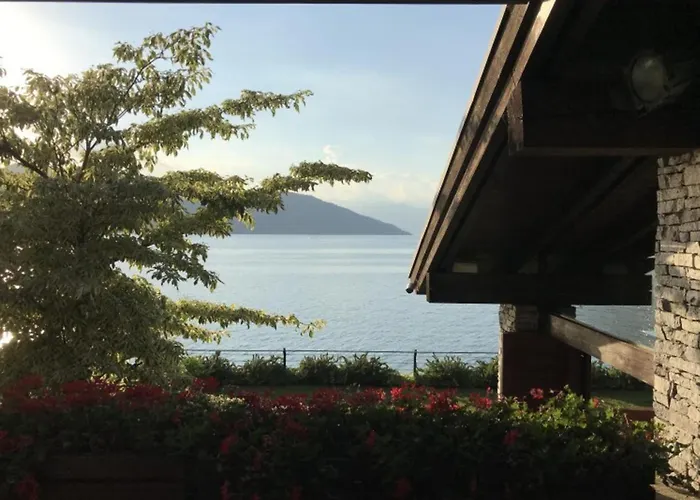 Classic, Elegant Private Opposite 빌라