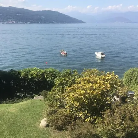 Classic, Elegant Private Opposite * Ispra